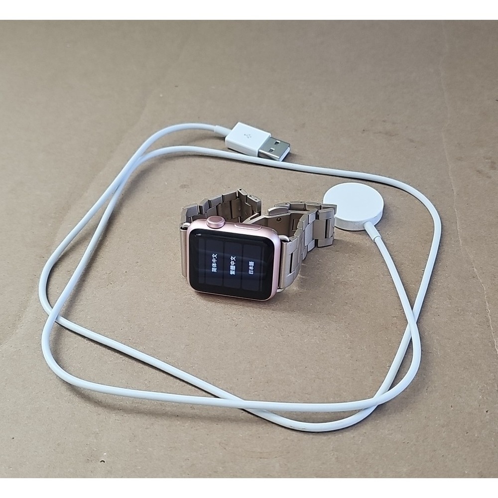 apple watch series 1 38 mm Aluminum Case - Picture 6 of 9